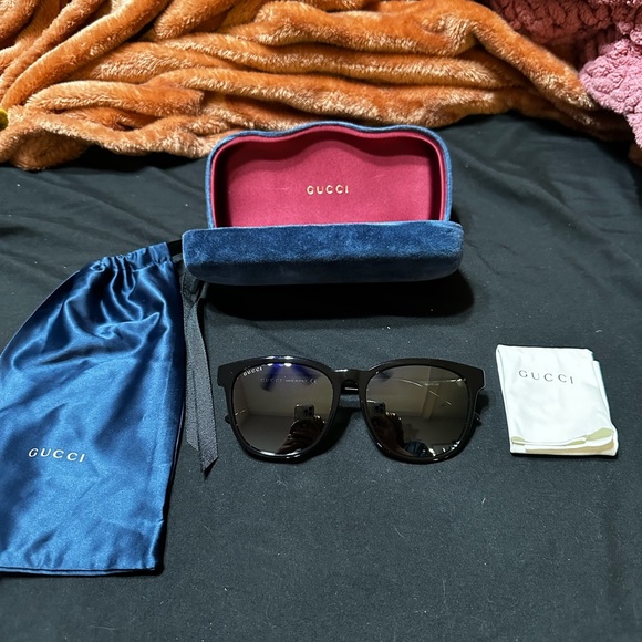 COPY - Gucci sunglasses